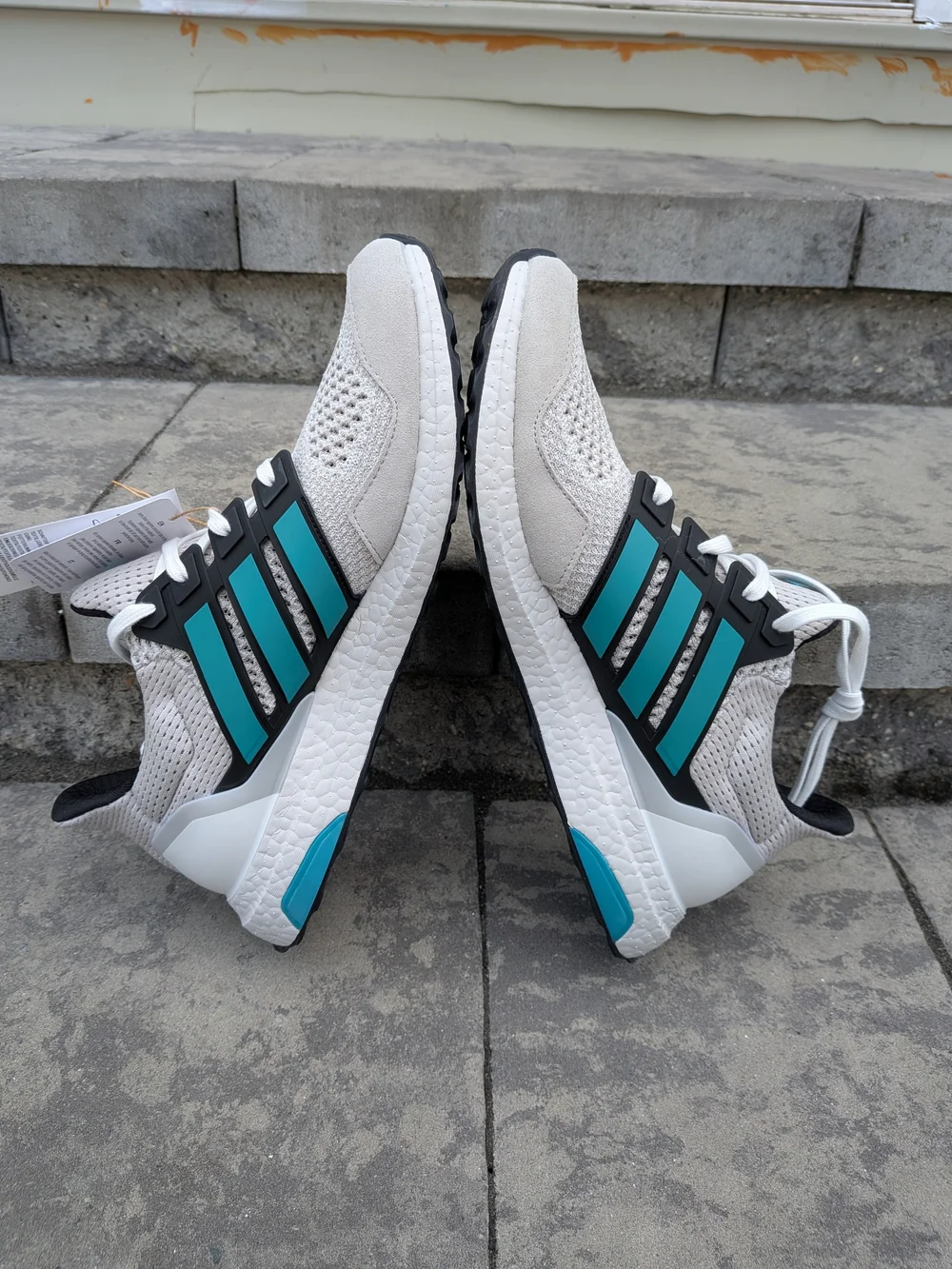 Sz 11.5 adidas UltraBoost 1.0 White Pure Teal JQ0823 Size Men’s Running Shoes